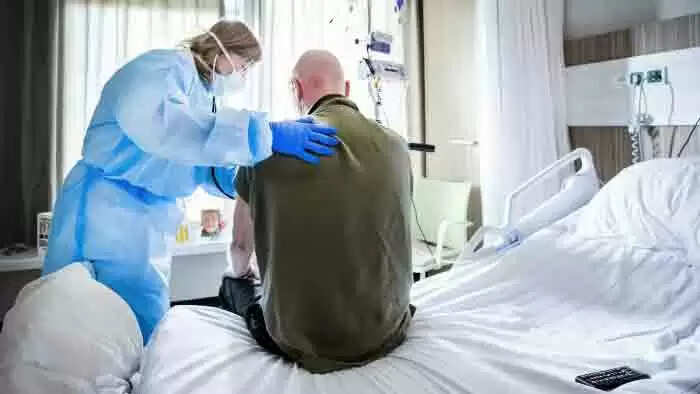 Infectious diseases | കോവിഡ് കേസുകള് കുറഞ്ഞുവെങ്കിലും മറ്റ് പകര്ചവ്യാധികള് സംസ്ഥാനത്ത് പടരുന്നു; ഭീഷണി ഉയർത്തുന്ന രോഗങ്ങളെ പ്രതിരോധിക്കാം; ശുചിത്വം പാലിക്കുക; രോഗാബാധിതനായ വ്യക്തിയുമായി സമ്പര്ക്കം പുലര്ത്താതിരിക്കുക; വീടുംപരിസരവും വൃത്തിയായി സൂക്ഷിക്കുക; കൂടുതലറിയാം