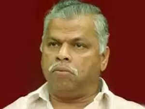 ശുംഭന് കുടുക്കി ; ഇനി നിയമത്തിന്റെ വഴിക്ക് ജയരാജന് തിങ്കളാഴ്ച ഹൈക്കോടതിയില് കീഴടങ്ങും