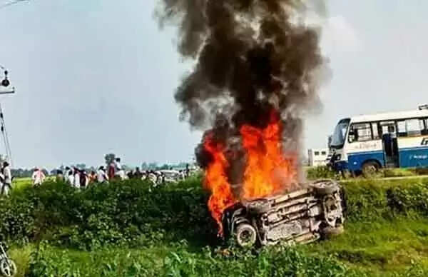 ലഖിംപൂര് ഖേരി സംഘര്ഷം; 4 പേര് കൂടി അറസ്റ്റില്; ഉത്തരേന്ത്യന് സംസ്ഥാനങ്ങളിലെ ട്രെയിന് ഗതാഗതത്തെ കാര്യമായി ബാധിച്ച് കര്ഷക സമരം