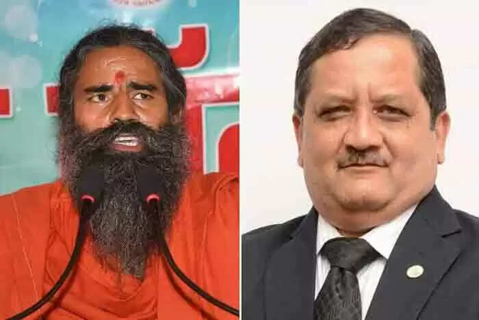 'മിണ്ടാതിരുന്നോണം, ഞാന് സംസാരിക്കുമ്പോള് നിങ്ങളുടെ ശബ്ദമുയരരുത്'; ചാനല് ചര്ചയ്ക്കിടെ ബാബാ രാംദേവിന്റെ വായടപ്പിച്ച് സോഷ്യല് മീഡിയയില് ഹീറോയായി ഡോ. ജയേഷ് ലെലെ