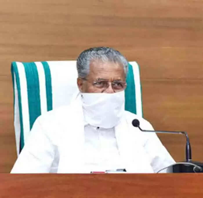 വര്ഗീയതയുടെ ആള്രൂപമായ അമിത് ഷാ കേരളത്തില് വന്ന് നടത്തിയത് നാടിനെ അപമാനിക്കുന്ന പ്രചാരണം; ഇവിടെ വന്ന് ഞങ്ങളെ നീതിബോധം പഠിപ്പിക്കേണ്ട, മുസ്ലിം എന്ന വാക്ക് ഉപയോഗിക്കേണ്ടിവരുമ്പോള് അദ്ദേഹത്തിന്റെ സ്വരം കടുക്കുന്നുവെന്നും പിണറായി