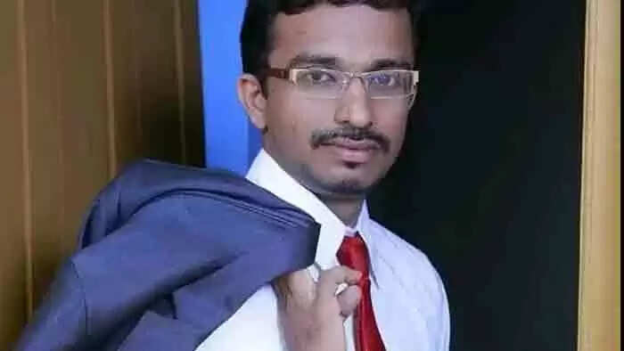 മൂന്നാമതും കോവിഡ് പിടിപെട്ട് തൃശൂര് സ്വദേശി, രാജ്യത്ത് ഇത്തരം കേസ് ആദ്യം; സാവിയോ ജോസഫിനെ പഠനവിധേയമാക്കാന് ഐസിഎംആര്