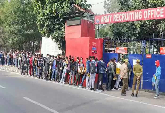 Agniveer Recruitment | അഗ്നിവീര് റിക്രൂട്മെന്റ്; ഇനി മുതല് ഉദ്യോഗാര്ഥികള്ക്ക് ഓണ്ലൈന് പൊതു പ്രവേശന പരീക്ഷ ആദ്യം നടത്തും