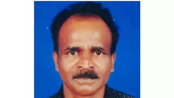 അസുഖം ബാധിച്ച് ഇരുവൃക്കകളും തകരാറിലായി ചികിത്സയിലായിരുന്ന പ്രവാസി മലയാളി സൗദിയില് മരിച്ചു