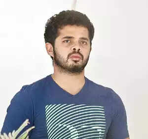 ക്രിക്കറ്റില് ഗോഡ്ഫാദര് ഇല്ലാത്തതാണ് തനിക്ക് തിരിച്ചടിയായതെന്ന് ശ്രീശാന്ത്