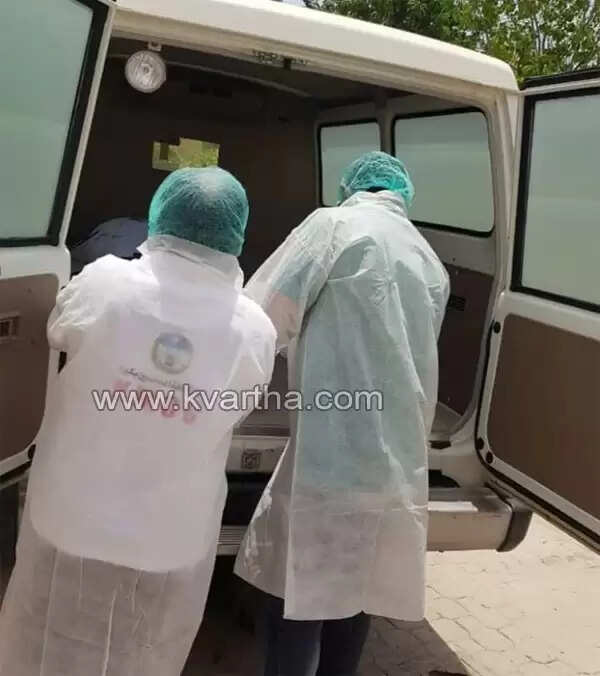 ഒമാനില് വീട്ടുജോലിക്കെത്തി മരിച്ച ഹിന്ദു യുവതിയുടെ ശവസംസ്കാരം ഹൈന്ദവ ആചാര പ്രകാരം സംസ്ക്കരിച്ച് മുസ്ലീം സഹോദരന്മാര്; മൃതദേഹങ്ങള് ആരുടേതും ആകട്ടെ അതിനോട് ആദരവ് കാട്ടണം എന്ന് പഠിപ്പിച്ച പ്രവാചകന്റെ അധ്യാപനം വിശുദ്ധ നാളുകളില് നടപ്പിലാക്കാന് കഴിഞ്ഞ നിര്വൃതിയില് കെ എം സി സി നേതൃത്വം