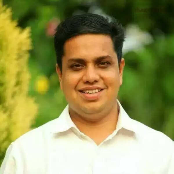 അരിയില് ഷുക്കൂര് കൊല്ലപ്പെട്ട സംഭവത്തില് പാര്ട്ടി ബന്ധം ശരിവച്ചു എ എന് ഷംസീര്; ,സിപിഎമ്മിന് തലവേദനയായി എം എല് എയുടെ വെളിപ്പെടുത്തല്