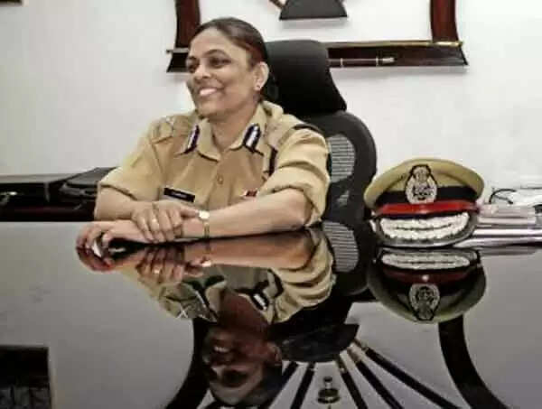 രാഷ്ട്രപതിയുടെ റിപ്പബ്ലിക് പുരസ്ക്കാരത്തിന് അര്ഹരായവരില് മലയാളികളുടെ നീണ്ട നിര