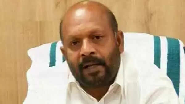 മന്ത്രി വി എസ് സുനില്കുമാറിന് കോവിഡ്; രോഗം സ്ഥിരീകരിക്കുന്ന മൂന്നാമത്തെ മന്ത്രി
