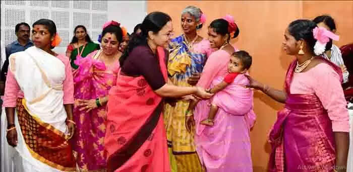 Minister | എല്ലാ ജില്ലകളിലും ഊരുമിത്രം പദ്ധതി വ്യാപിപ്പിക്കും: വീടുകളിലെ പ്രസവങ്ങള് കുറയ്ക്കാന് ഹാംലെറ്റ് ആശമാര് സഹായിച്ചു; സംഗമം വേറിട്ട അനുഭവമായെന്നും മന്ത്രി വീണാ ജോര്ജ്