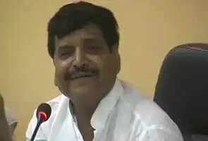 കഠിനാദ്ധ്വാനം ചെയ്യൂ, മോഷ്ടിക്കൂ: യുപി മന്ത്രി