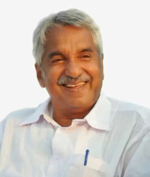 യുഡിഎഫിന്റെ കട്ടില് കണ്ട് ആരും പനിക്കേണ്ട;പിള്ളയെ വേദനിപ്പിക്കില്ല: മുഖ്യമന്ത്രി