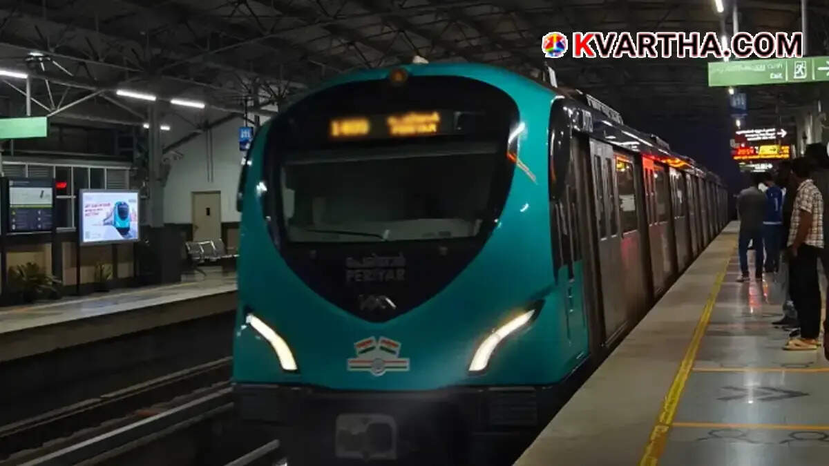 kochi Metro train