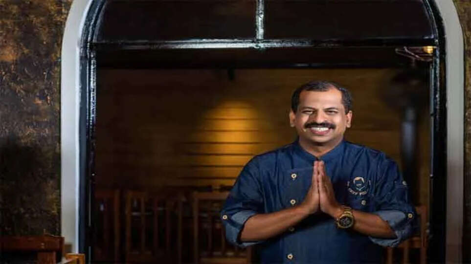 Wayanad landslide, disaster relief, food donation, water donation, Kerala, India, Olan restaurant, Sanchari restaurant, humanitarian aid