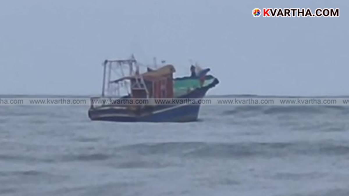 Symbolic image of Payyanur Palakkode coast affected by sea erosion