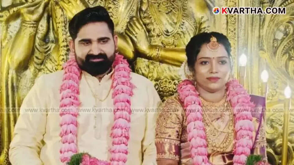 Dr. Asna and her husband Nikil on their wedding day.