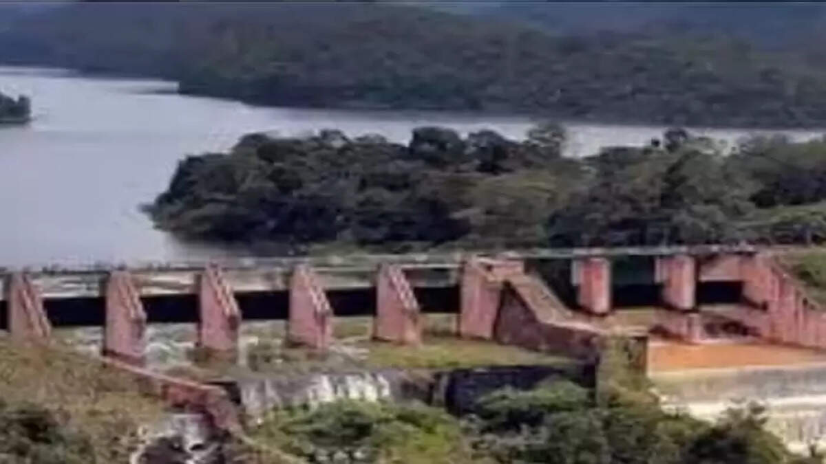 Meeting over new Mullaperiyar dam called off,&nbsp;News, New Delhi, Dam, Mullaperiyar, Farmers, Proest
