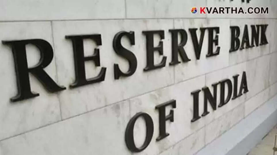 RBI ask banks to ensure ATMs dispense Rs 100, Rs 200 notes