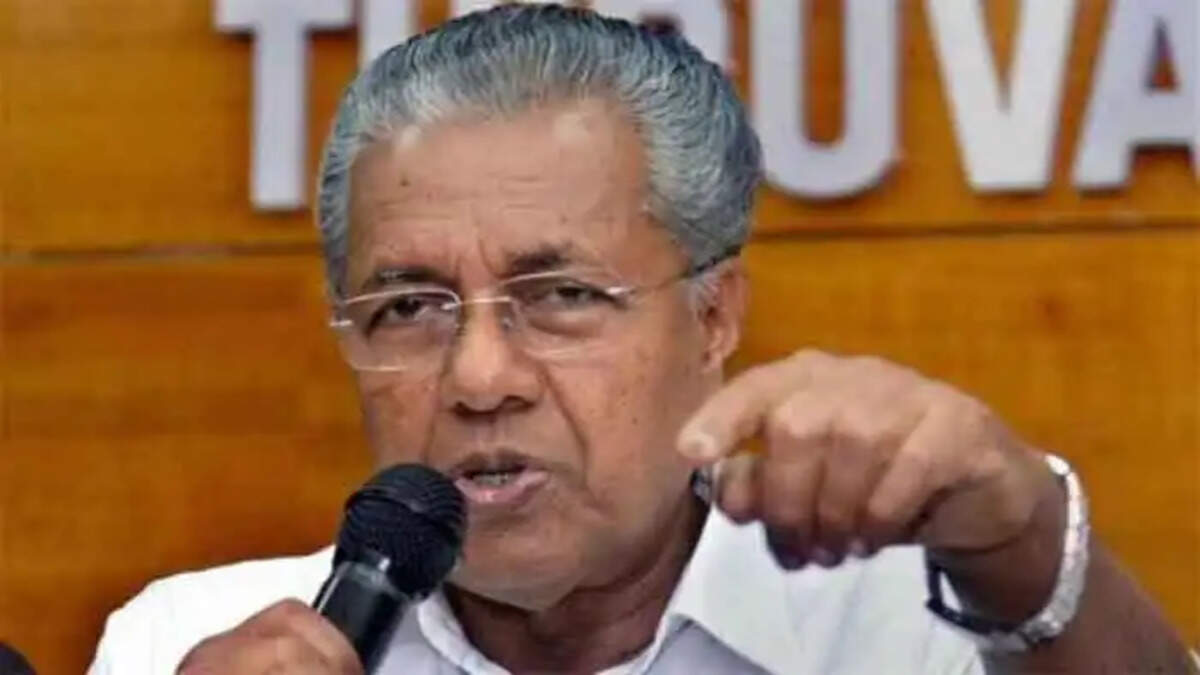 Lok Kerala Sabha: Chief Minister says will organize the first show as part of Kerala branding in America, Kochi, News, Lok Kerala Sabha, Chief Minister, Pinarayi Vijayan, Kerala branding, Ceminar, Kerala News