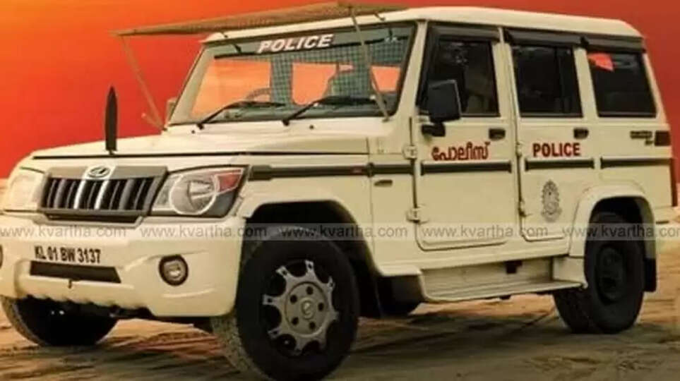 Image Representing Policeman Allegedly Assaults Driver in Malappuram Over Fine