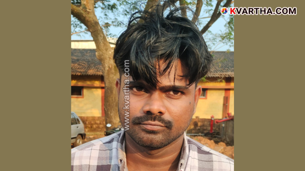 Police officials with the accused and seized drugs in Taliparamba.