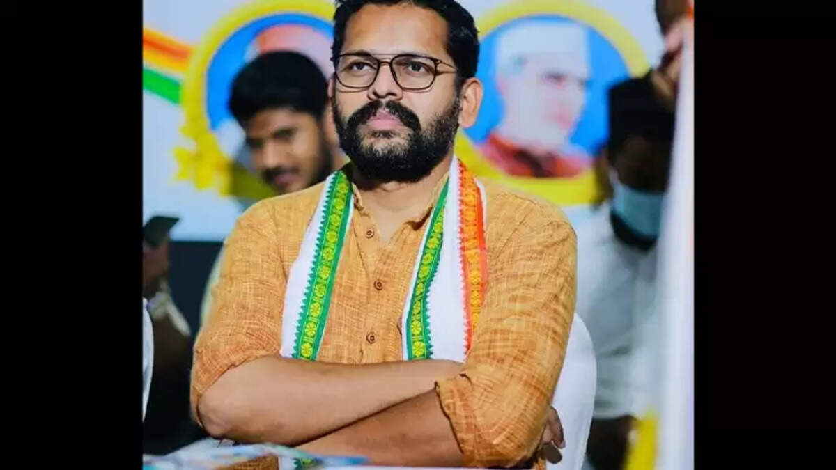 Dr. P Sarin Expelled from Congress
