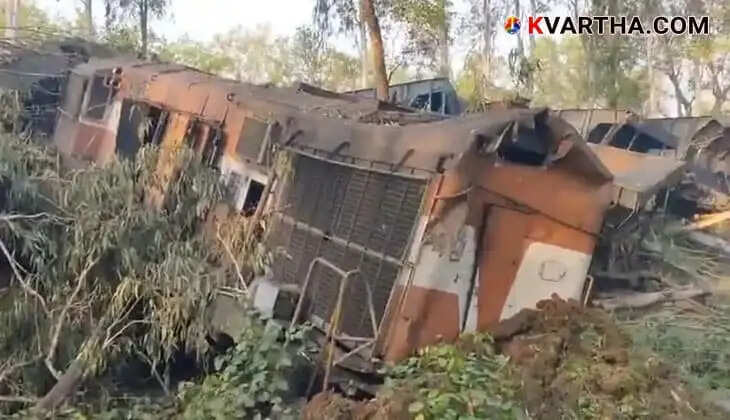 NTPC two goods train collide loco pilots killed four injured in Jharkhand 1 April 2025