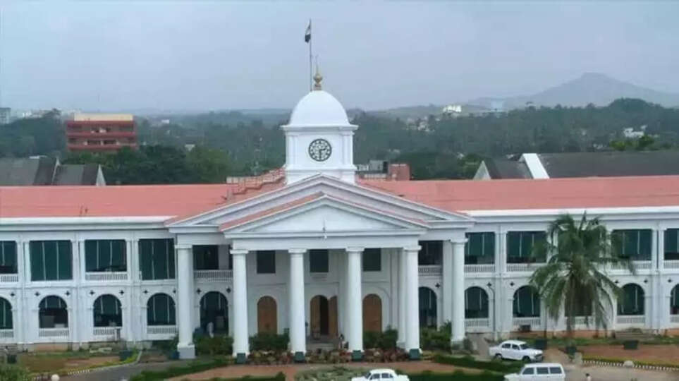 Financial crisis in kerala government imposed treasury control