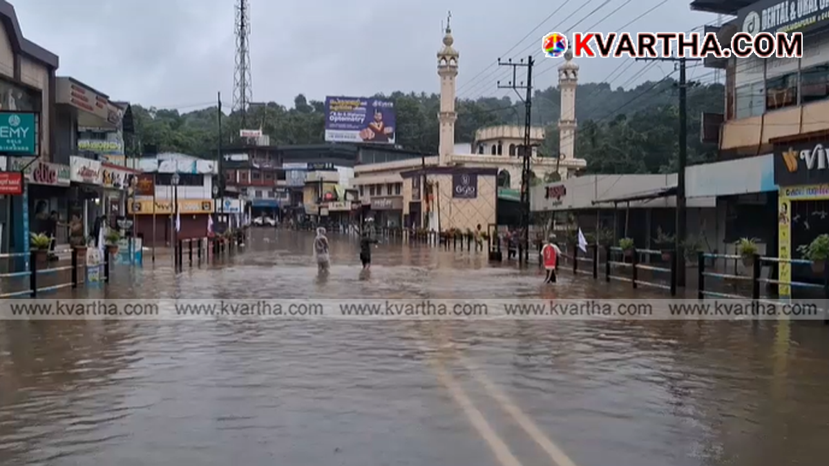  Representational image of Sreekandapuram town flooded due to heavy rain