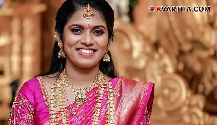 Bride Representing No Change in Gold Price in Kerala