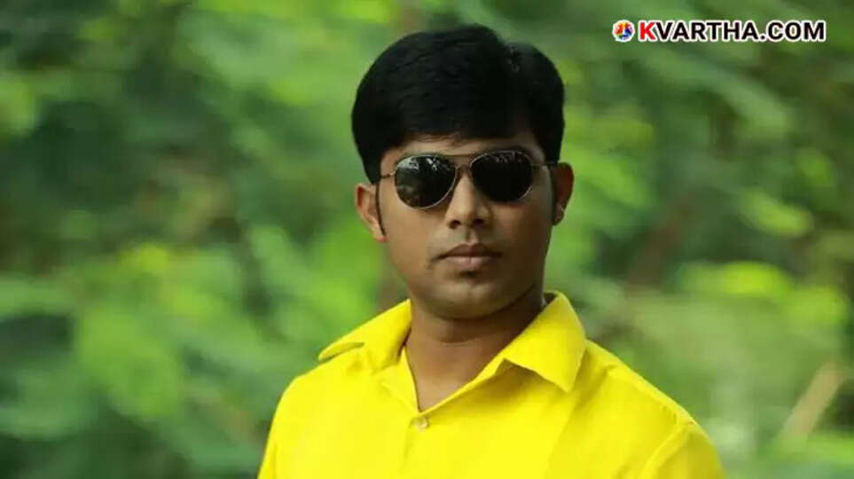 Actor Sharfudheen at the pooja ceremony of 'Aadu 3'.