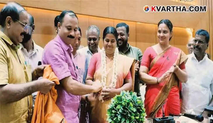 KK Ratnakumari becomes Kannur District Panchayat President