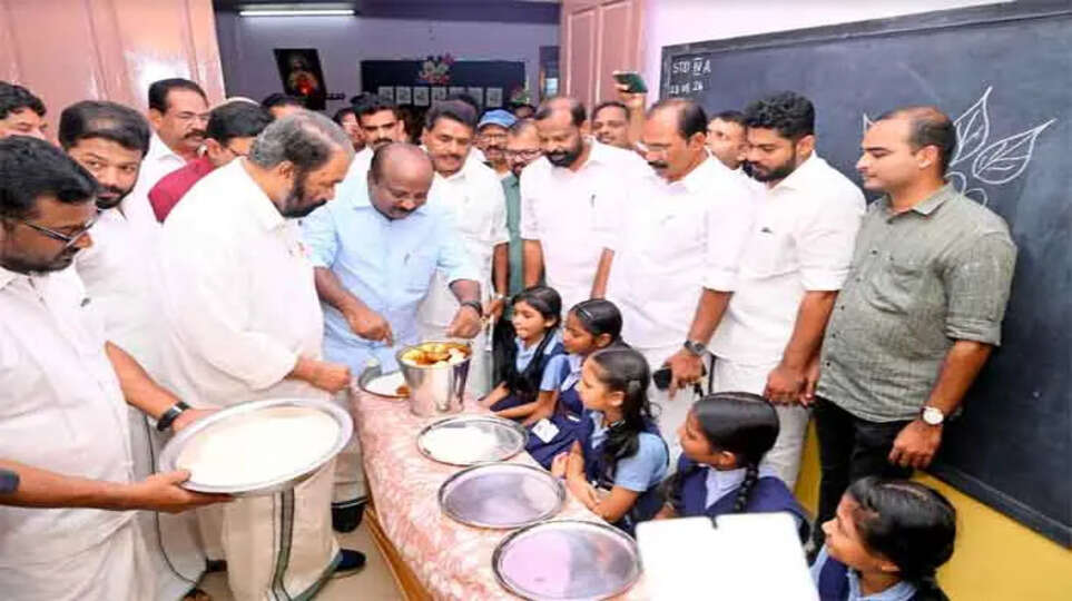 Ernakulam, Kerala, India, school breakfast program, free breakfast, students, education, government initiative, MLA TJ Vinod, Minister V Sivankutty, BPC