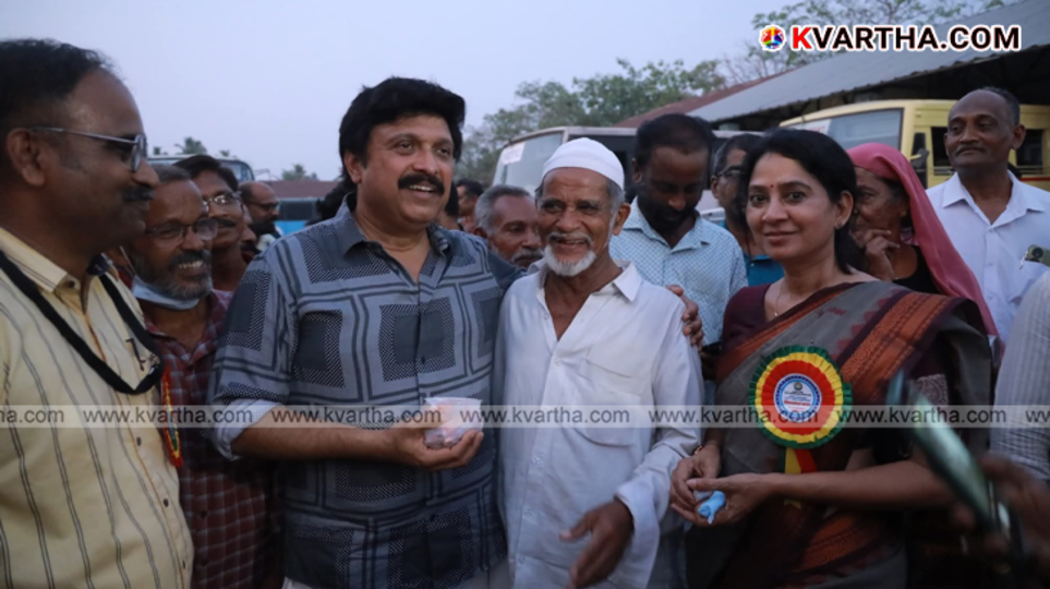 Concept interior of the proposed KSRTC Business Class bus featuring luxury seats.
