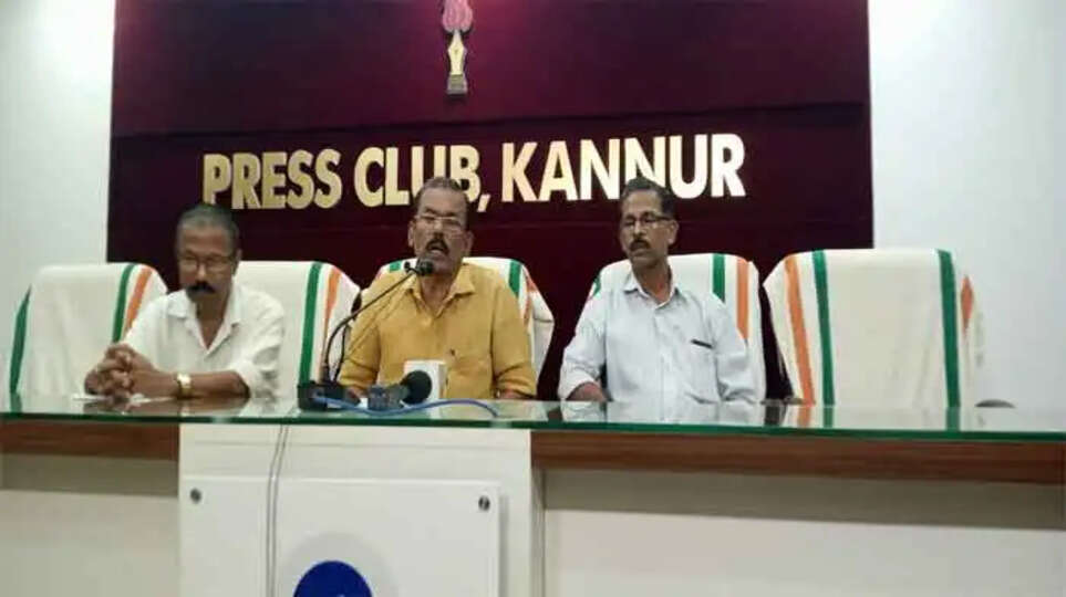 Kisan Sabha to stage dharna in front of Kannur head post office to protest against killing of youths by cow protection workers in Chhattisgarh, Kannur, News, March, Dharna, Inauguration, Protest, Politics, Press Meet, Kerala News