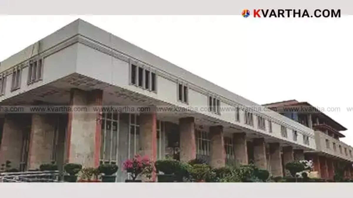 Delhi High Court ruling on POCSO Act and IPC section 354