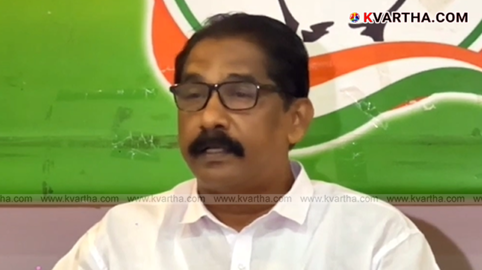 Martin George addressing the media at the DCC office.