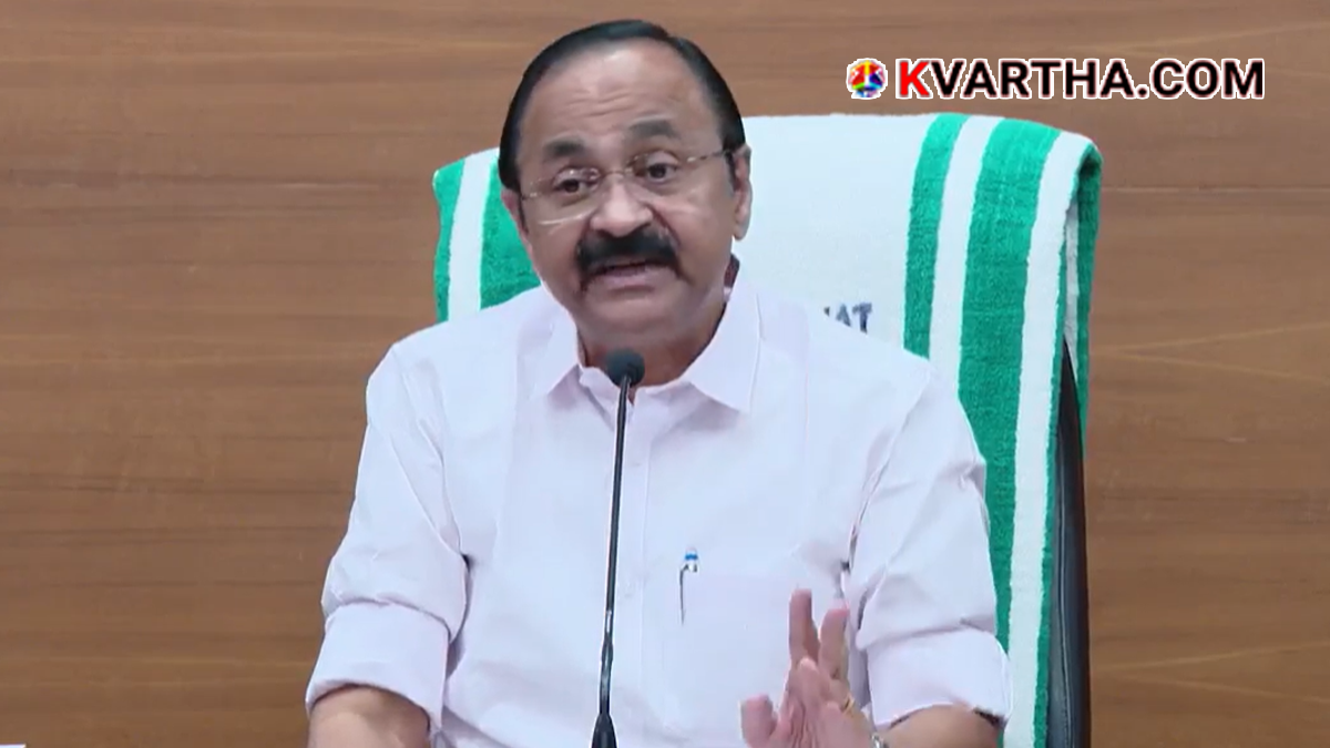 Image reflecting Kerala CM V.D. Satheesan addressing media regarding the CMRL case