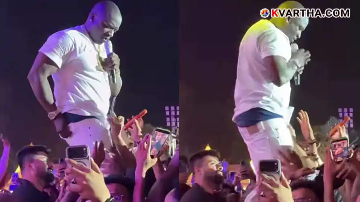 Akon performing live on stage at the Bengaluru concert