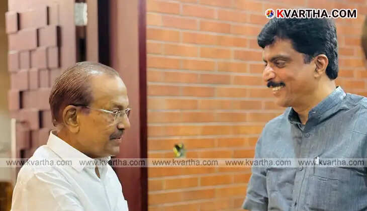 UDF candidate KP Saju meets voters in person in Thalassery.