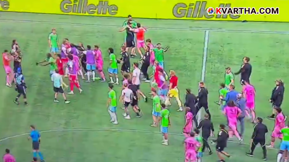 Luis Su&aacute;rez in an Inter Miami uniform.