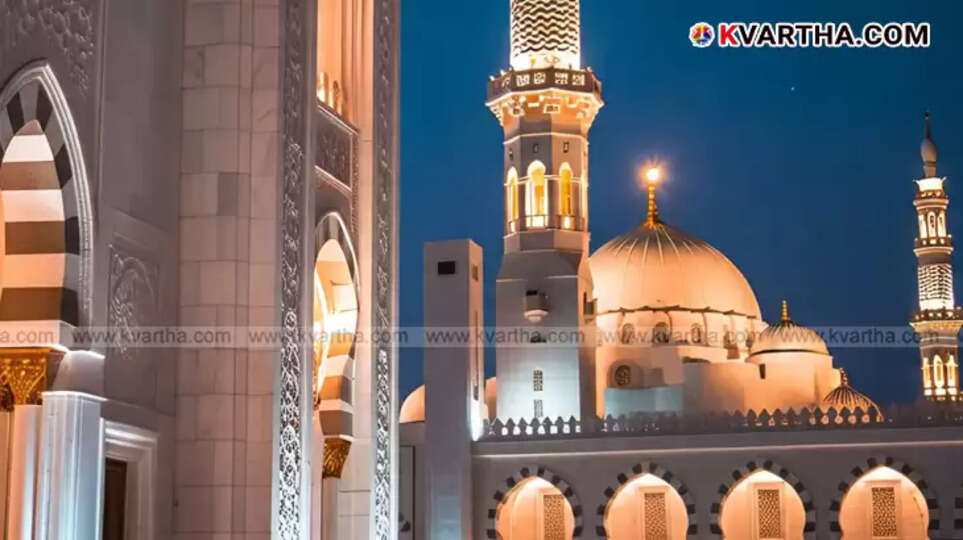 A calendar showing a marked date for a public holiday.