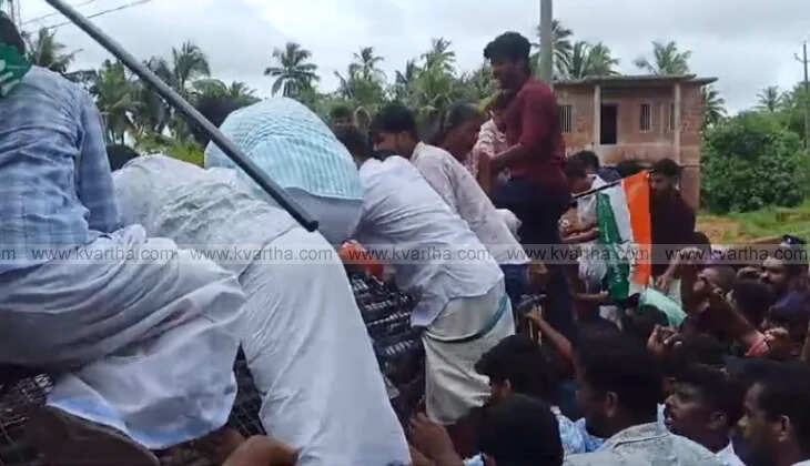 youth congress protest turns violent at pp divyas residence