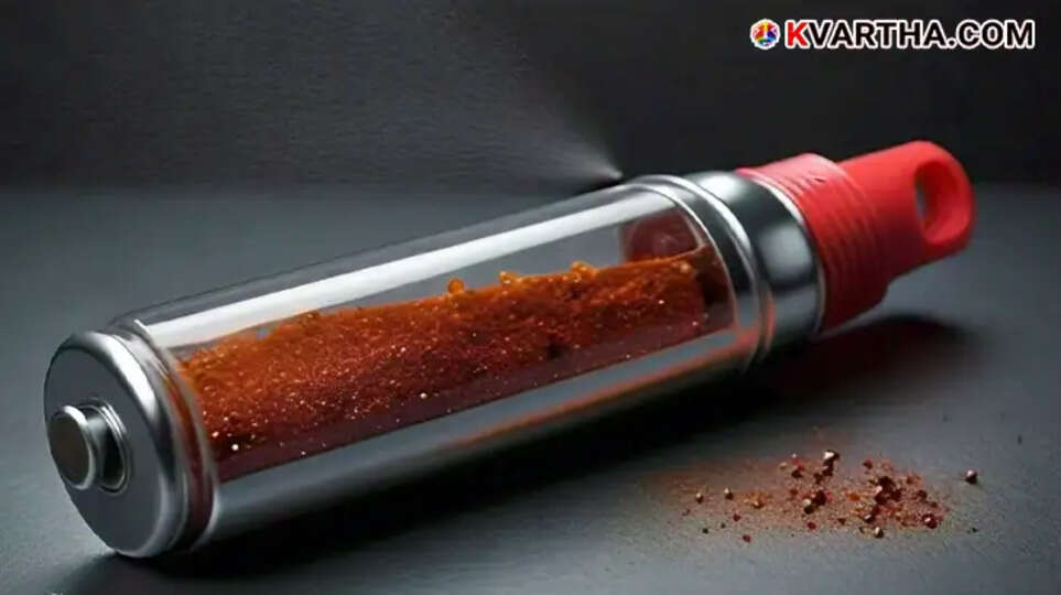 Police Arrest Using Pepper Spray in Adimali