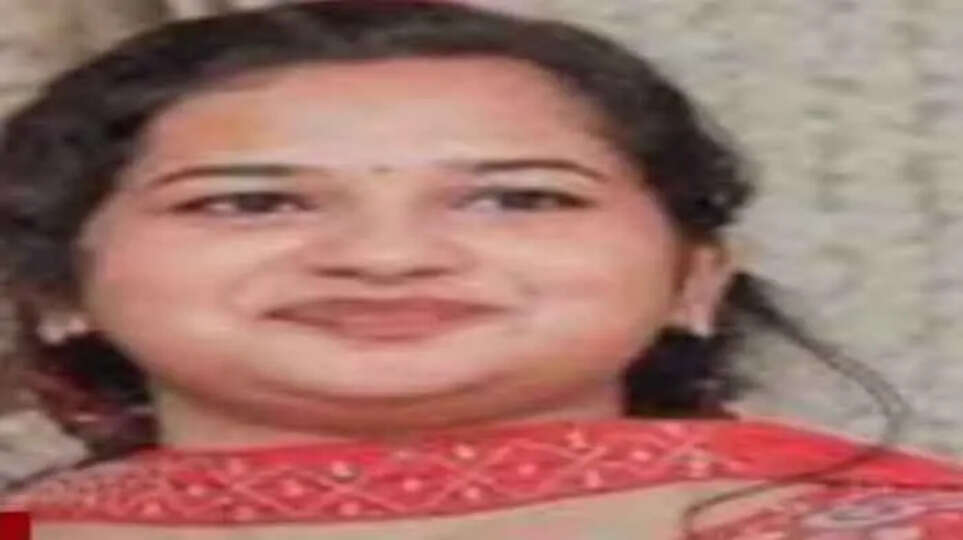 Girl fell into the pool and died, Alappuzha, News, Drowned, Pond, Girl, Dead Body, Kerala News