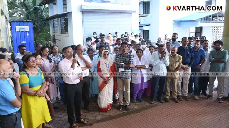 kasaragod hospital doctor attack protest op boycott