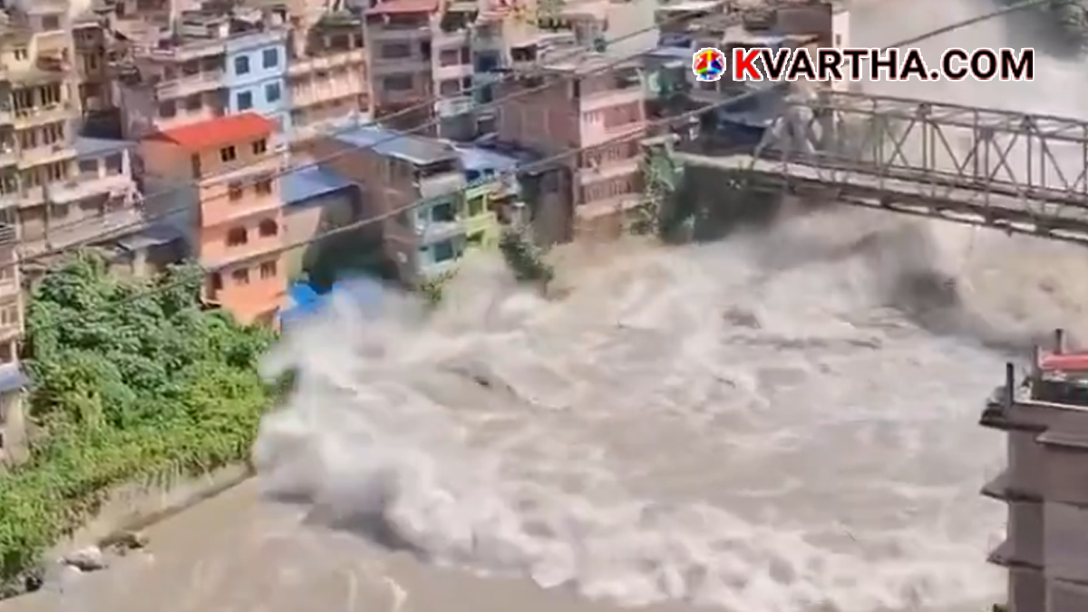  Representational image of Indian pilgrims saved from flood disaster near the Nepal-Tibet border