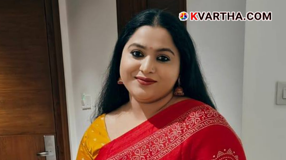 Actress Lakshmi Priya explaining her stance on the complaint.