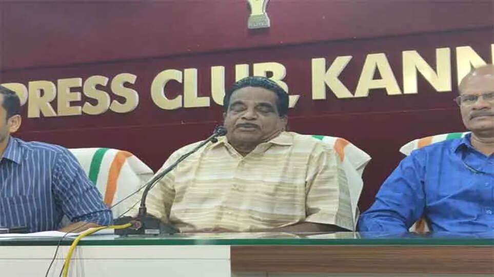 Kerala handloom, financial crisis, government loan, corruption, handloom industry, Kerala economy, textile industry