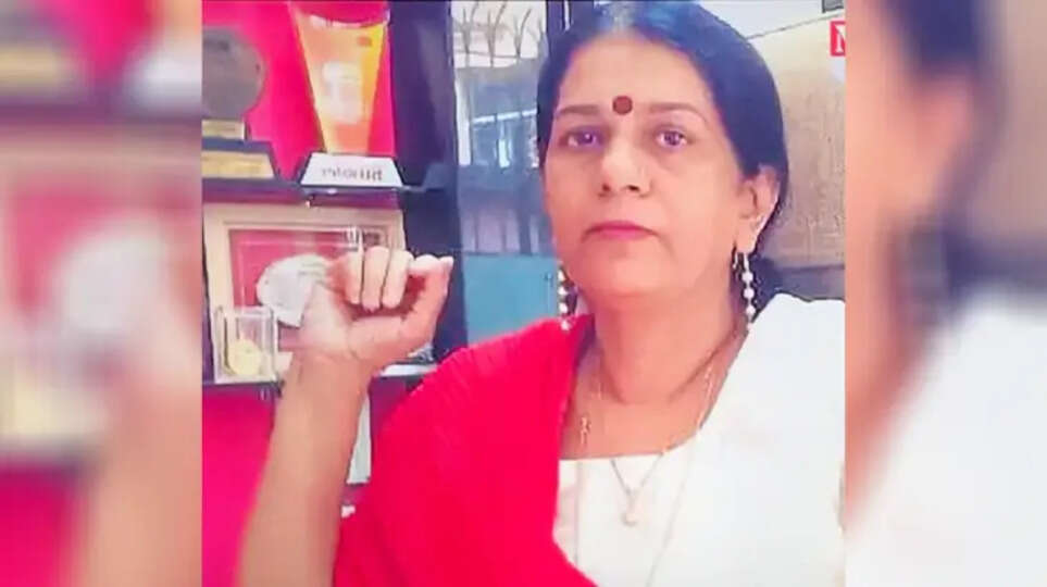 Rajani Pandit, India's first female detective